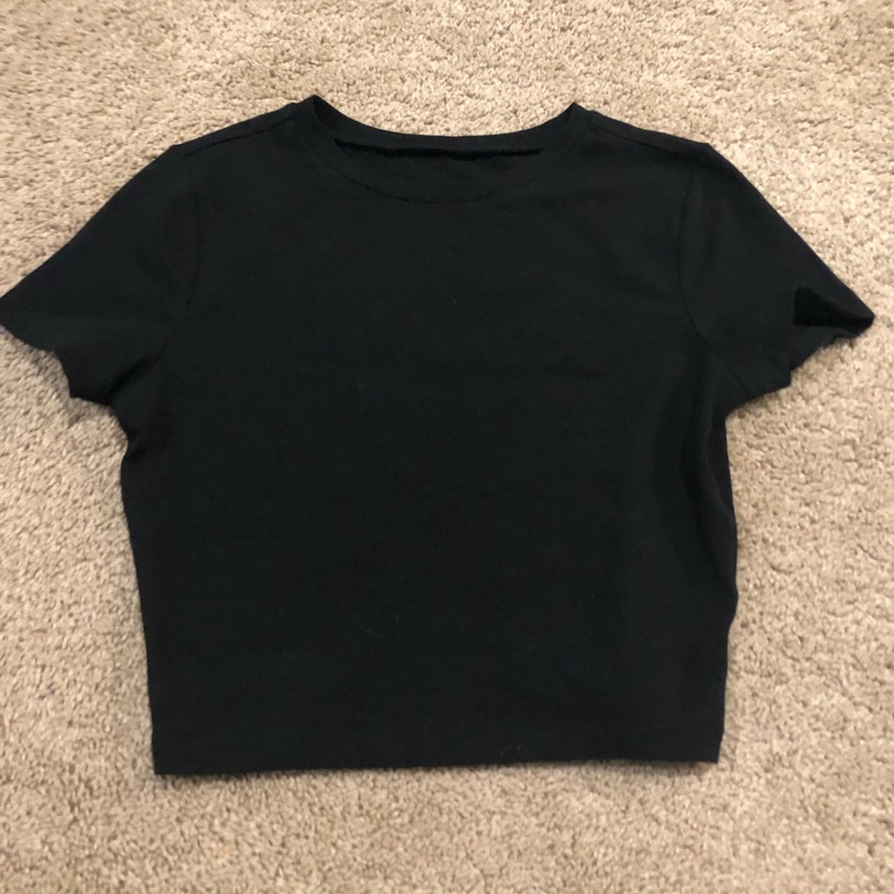 Black cropped t shirt, black cropped baby tee, black t shirt